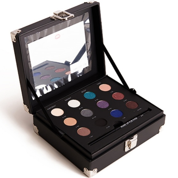 Make up for ever studio case eye shadow palette - Picture 1 of 4